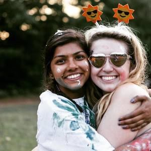 Meet your Posher, Olivia